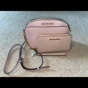 Michael Kors Wallet and Purse